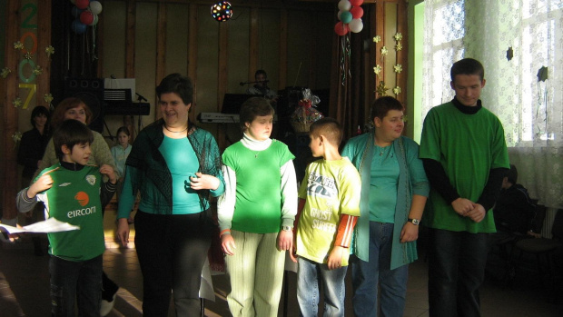 JednoŚwiatowe Ferie Zimowe 2007, Organizator choinki - Danuta Brzozowska, Opiekun: Grazyna Jabłońska, Koordynator - Bartłomiej Trzeciak, spektakle przygotowała Barbara Gawrońska