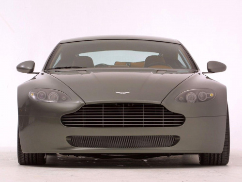 #Aston #Martin #Vantage #AMV8