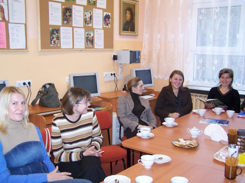 11 stycznia 2006 w SP nr 1 w Puławach odbyła się konferencja metodyczna "Promocja biblioteki i czytelnictwa wśród uczniów". #PCDZNPuławy