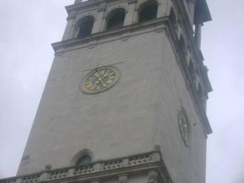 Zegar na jednej z klasztornych wież na Jasnej Górze