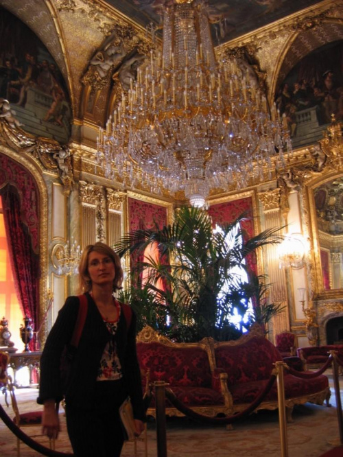 Królewskie komnaty w Luwrze - Paryż - wrzesień 2005 #Paris #Paryż #WieżaEiffla #Wersal #Luwr #SaintMalo #Chambord #Ambois #Chartres #Tours #PolaElizejskie #LeonadroDaVinci