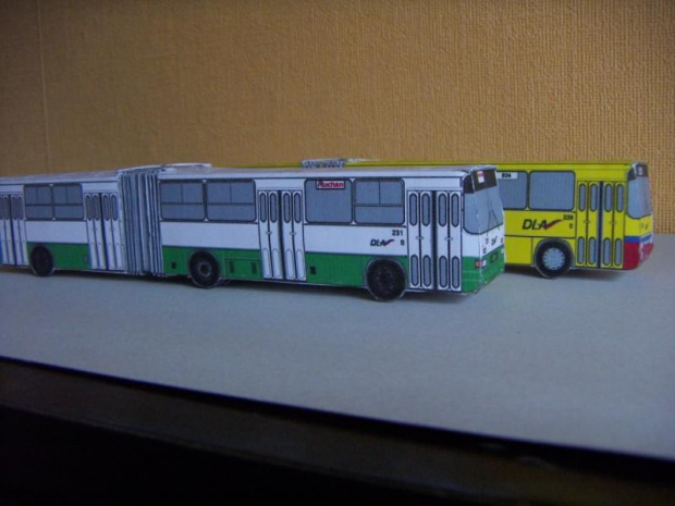 #KomunikacjaMiejska #rysunek #model #autobus #paperbus #Ikarus