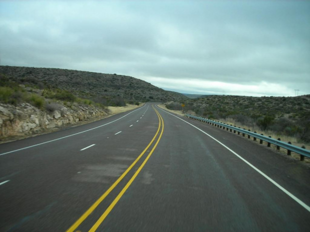 Texas, trasa wdłuż granicy USA od pólnocnego zachodu do Laredo