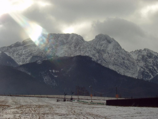 tatry #tatry #góryśnieg #widoki #drzewa