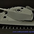 Tygrys Królewski Henschel Dragon 1:35
Gulumik