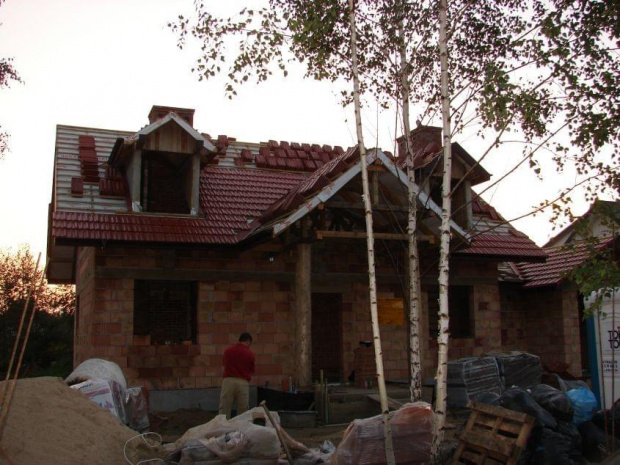 20 września 2006. Na dachu pojawiła się dachówka. #budowa #WięźbaDachowa