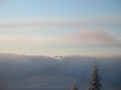 Wyjazd na Turbacz 2007;Tatry się wyłaniają