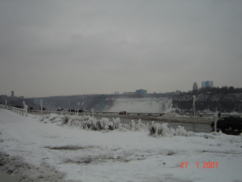 Niagara Falls w zimowej szacie