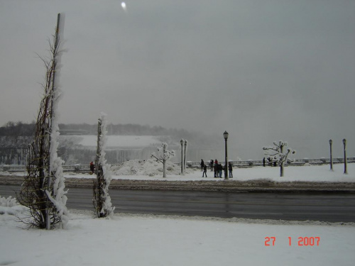 Niagara Falls w zimowej szacie