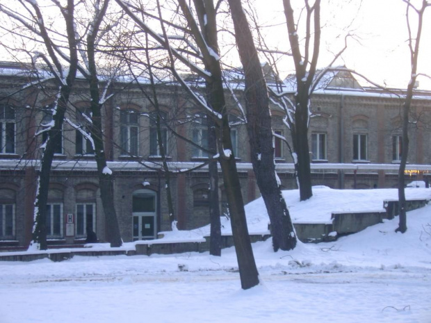 Park Schoena, Park przy ulicy Żeromskiego i cmentarz żydowski