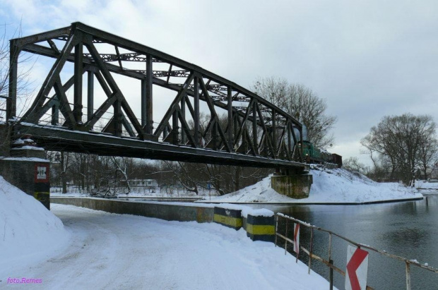 Most kolejowy na rzece Pisie w Piszu #Most #Pisa #Pisz #Mazury #Remes