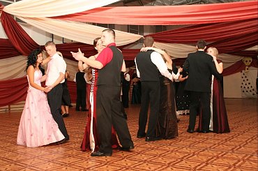 Niniejszym dziękuję Zbigniewowi Jończykowi z "Twojego Głosu" za udostępnienie zdjęć i zgodę na ich publikację w Fotosiku. W.N. #Sobieszyn #Brzozowa #Studniówka #ZbigniewJończykFot #TwójGłos