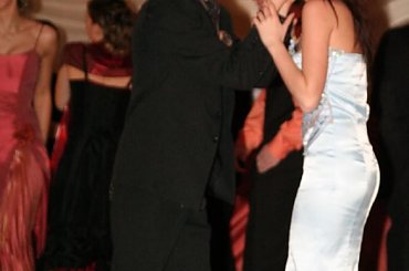 Niniejszym dziękuję Zbigniewowi Jończykowi z "Twojego Głosu" za udostępnienie zdjęć i zgodę na ich publikację w Fotosiku. W.N. #Studniówka #Sobieszyn #ZbigniewJończyk #TwójGłos #AnitaJurkowska